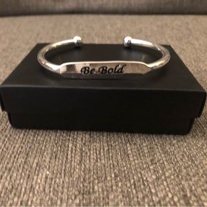 ✨BRAND NEW Sterling Silver BOLD Bracelet